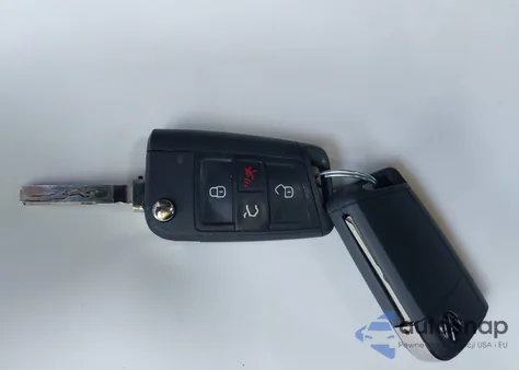 2022 Volkswagen Jetta 1.5T S z USA, uszkodzony, nr VIN 3VWCM7BU0NM002360